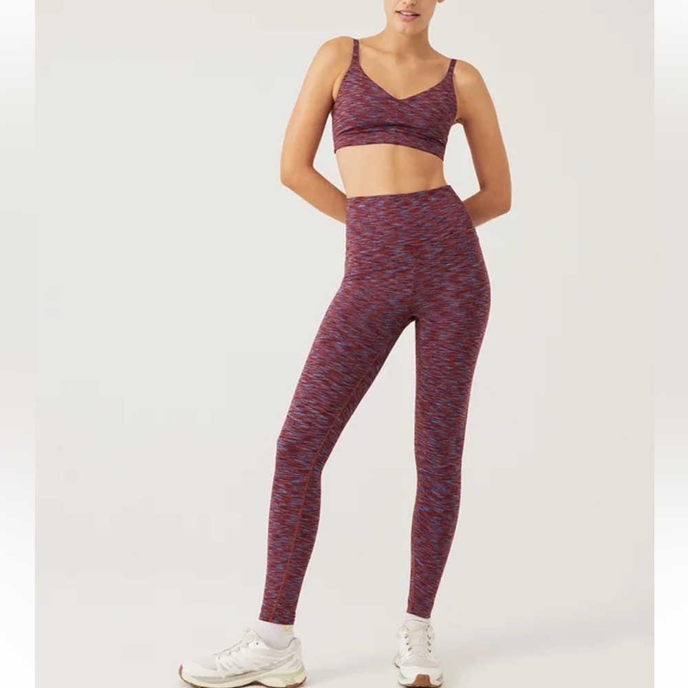 Outdoor Voices Freeform 7/8 Legging.